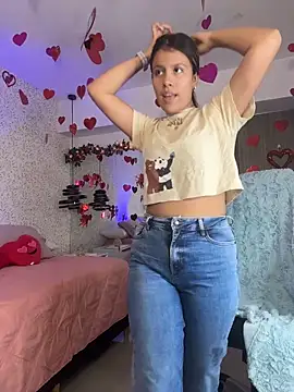 Snapshot of EMILIIA_RICHTER__ chatting on 7, 2, 2026 EMILIIA RICHTER online show from 7, 2, 2026