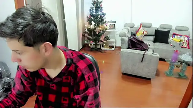 Snapshot of mattebret11 chatting on 14, 11, 2025 mattebret11 online show from 14, 11, 2025