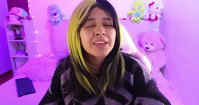 Snapshot of NekoWaifu chatting on 24, 2, 2026 NekoWaifu online show from 24, 2, 2026