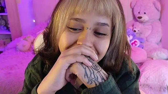 Snapshot of NekoWaifu chatting on 18, 3, 2026 NekoWaifu online show from 18, 3, 2026