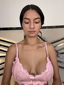 MiaKane99 online show from 18, 1, 2026