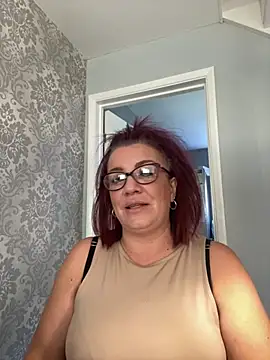 Snapshot of PoppyPrincessxox chatting on 30, 9, 2025 PoppyPrincessxox online show from 30, 9, 2025