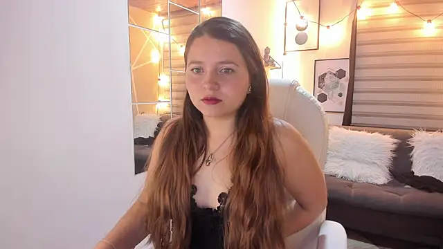 sophiee09  online show from 8, 10, 2025