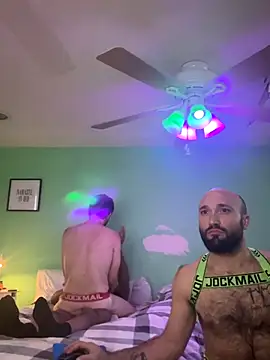 Snapshot of versatilevortex chatting on 12, 10, 2025 versatilevortex online show from 12, 10, 2025