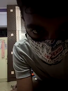 Snapshot of Siddharth8970 chatting on 19, 9, 2025 Siddharth8970 online show from 19, 9, 2025