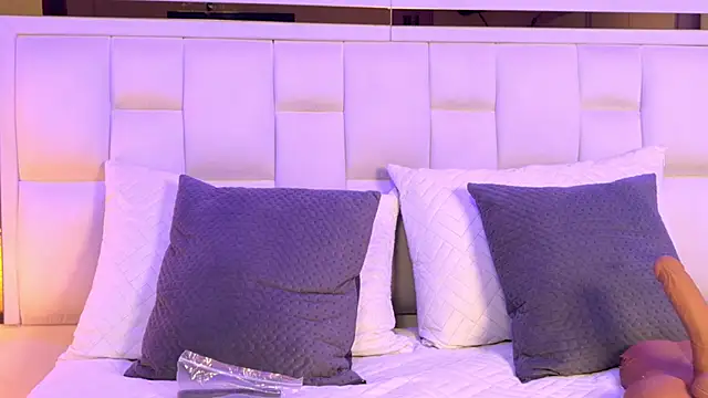 paulina cano online show from 15, 11, 2025