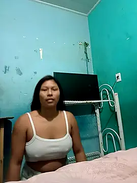 Garota-secreta25 online show from 6, 10, 2025