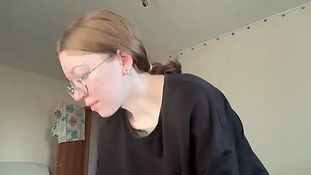 MargarettNewbie online show from 21, 9, 2025