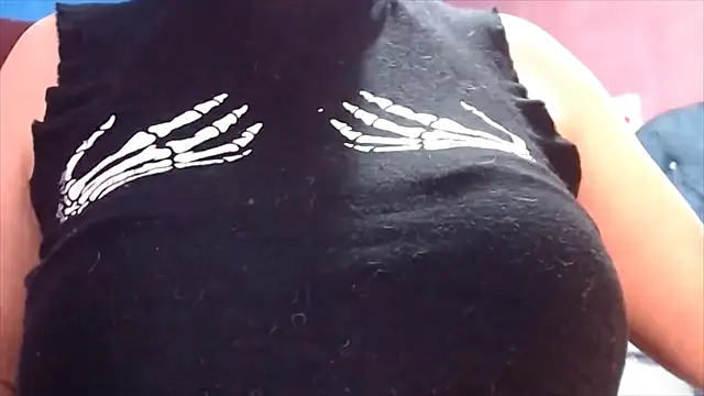 Snapshot of Lisa_Squirt_Hot chatting on 10, 11, 2025 Lisa Squirt Hot online show from 10, 11, 2025