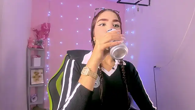 ashlysmith 01 online show from 17, 10, 2025