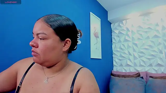 freya cole  online show from 18, 11, 2025