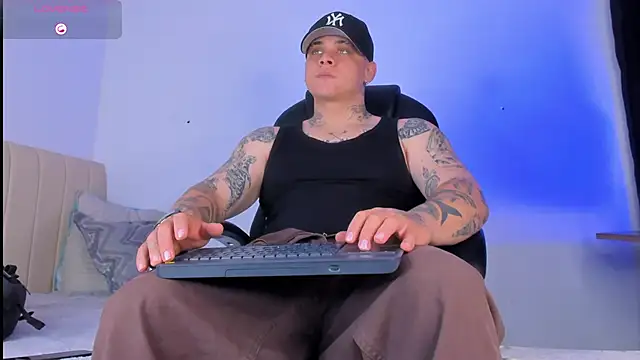 denis munera online show from 23, 10, 2025