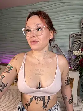 EvaNude- online show from 13, 10, 2025