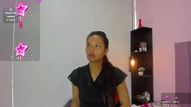 Snapshot of HoollyHendrix chatting on 9, 10, 2025 HoollyHendrix online show from 9, 10, 2025