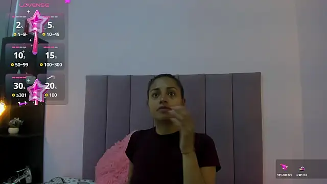 Snapshot of HoollyHendrix chatting on 18, 10, 2025 HoollyHendrix online show from 18, 10, 2025