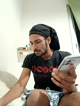 Snapshot of Mikaaa97 chatting on 20, 11, 2025 Mikaaa97 online show from 20, 11, 2025