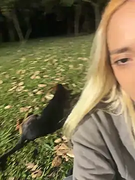 Isa klein online show from 10, 3, 2026