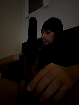 Snapshot of fifthbase007 chatting on 19, 11, 2025 fifthbase007 online show from 19, 11, 2025