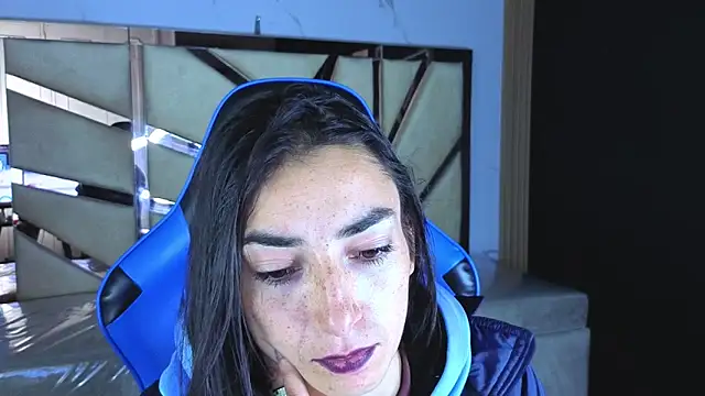 Maily a  online show from 22, 3, 2026