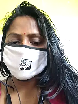 Jasmine Januja online show from 12, 1, 2026