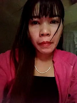 Snapshot of linhkem-cute chatting on 18, 11, 2025 linhkem-cute online show from 18, 11, 2025