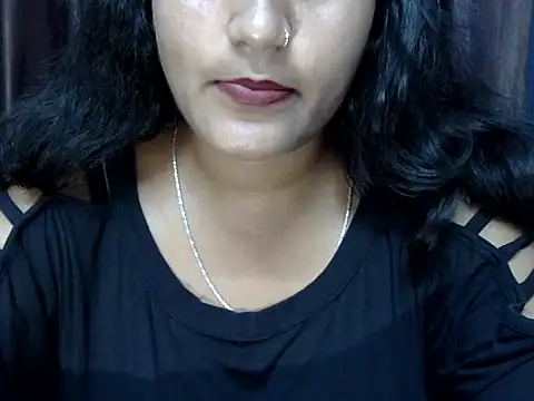 Snapshot of SURBHI_98 chatting on 22, 9, 2025 SURBHI 98 online show from 22, 9, 2025