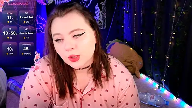 Snapshot of Marshmallowbeauty chatting on 11, 10, 2025 Marshmallowbeauty online show from 11, 10, 2025