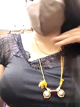 hottamil honey couples online show from 2, 11, 2025