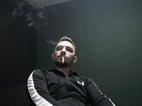 guesswhatbitch online show from 9, 10, 2025