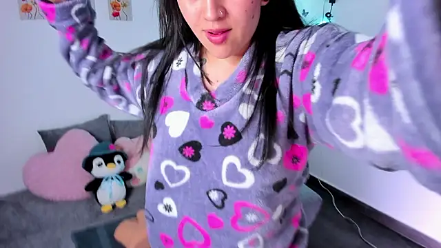 lilielou  online show from 3, 2, 2026