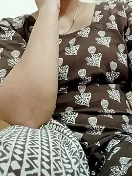 Snapshot of Feel_the_Fun chatting on 3, 10, 2025 Feel the Fun online show from 3, 10, 2025