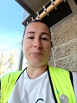 bichota85 online show from 27, 10, 2025