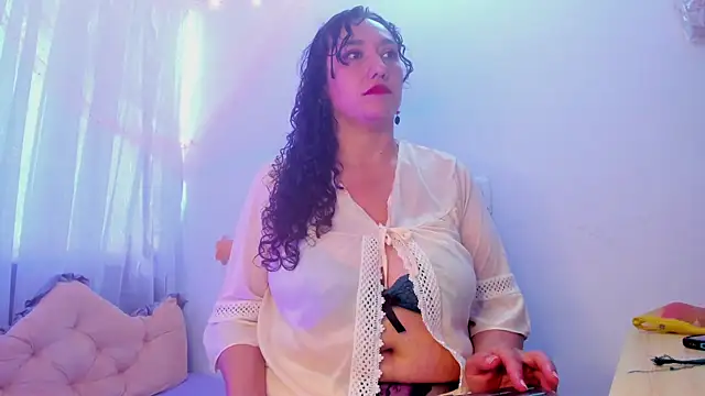 Snapshot of sharlot_montalvo_ chatting on 6, 11, 2025 sharlot montalvo online show from 6, 11, 2025