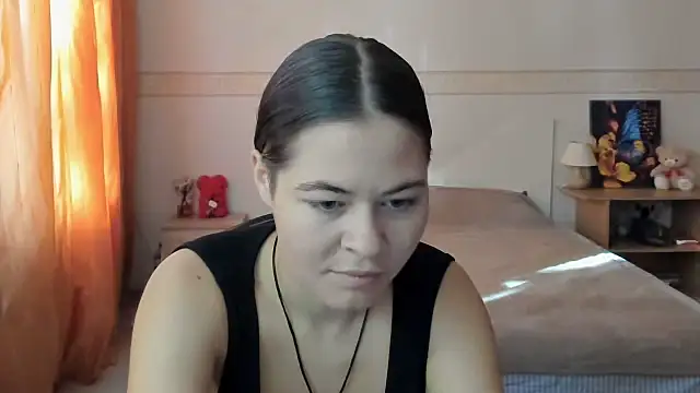 NicoleCollys online show from 21, 9, 2025