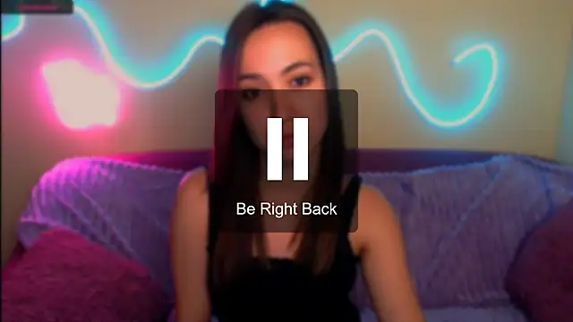 Snapshot of Mia_cutie77 chatting on 22, 10, 2025 Mia cutie77 online show from 22, 10, 2025