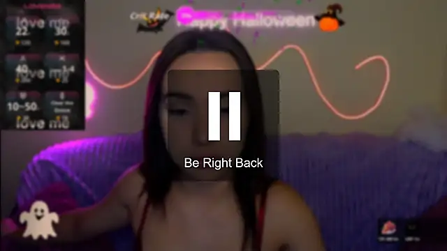 Snapshot of Mia_cutie77 chatting on 5, 11, 2025 Mia cutie77 online show from 5, 11, 2025