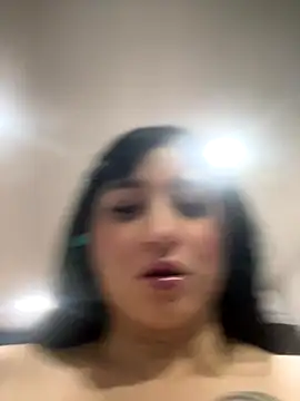 Daphnee-x online show from 10, 11, 2025