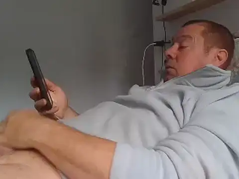 hugoboys4576 online show from 29, 10, 2025