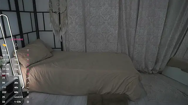 JinnySitts online show from 5, 10, 2025