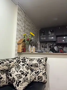 Snapshot of Karlee_Grey1 chatting on 19, 3, 2026 Karlee Grey1 online show from 19, 3, 2026