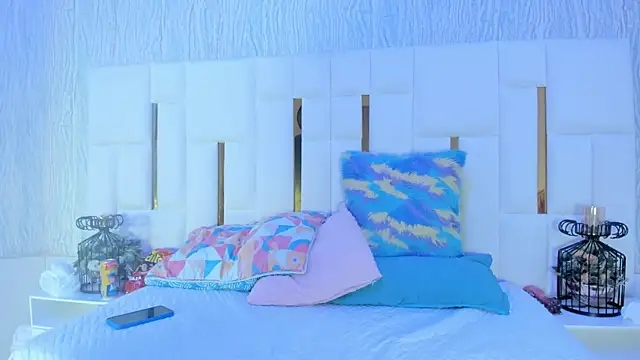 Snapshot of mia_vy chatting on 3, 11, 2025 mia vy online show from 3, 11, 2025