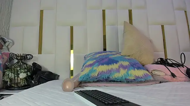 mia vy online show from 23, 3, 2026