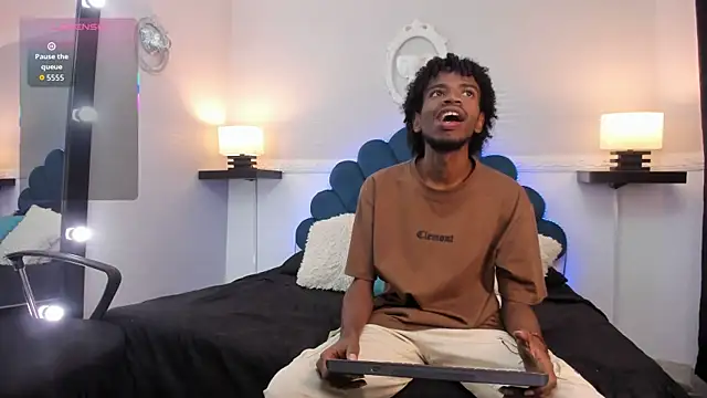 AllexJacob online show from 21, 10, 2025