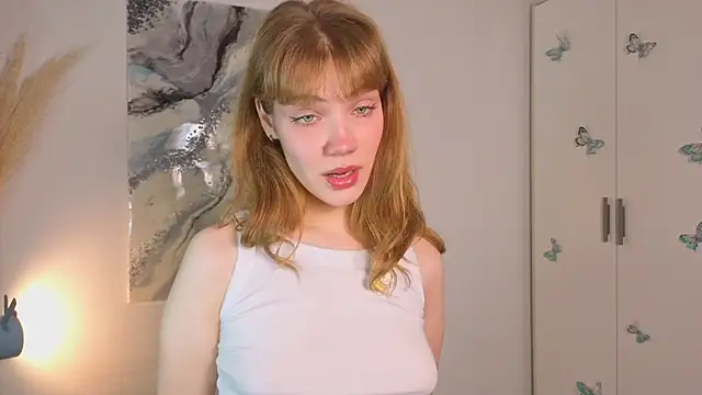 Snapshot of pienaple chatting on 22, 10, 2025 pienaple online show from 22, 10, 2025