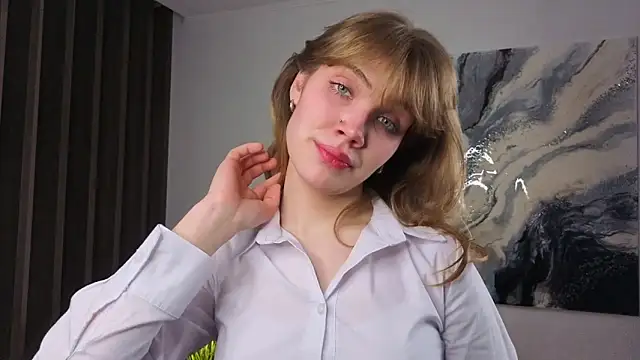 Snapshot of pienaple chatting on 19, 11, 2025 pienaple online show from 19, 11, 2025