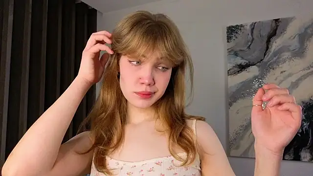 Snapshot of pienaple chatting on 26, 11, 2025 pienaple online show from 26, 11, 2025