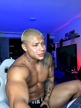 Snapshot of DiagoRockfield chatting on 1, 11, 2025 DiagoRockfield online show from 1, 11, 2025