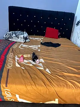 Daavikolovivi online show from 17, 11, 2025