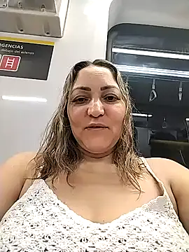 Lunita86 online show from 12, 1, 2026