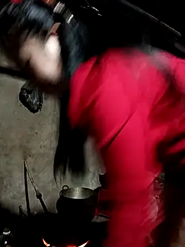 Snapshot of tulipsexy chatting on 4, 11, 2025 tulipsexy online show from 4, 11, 2025